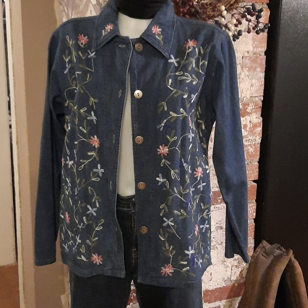 Ladies Denim Shirt/Jacket